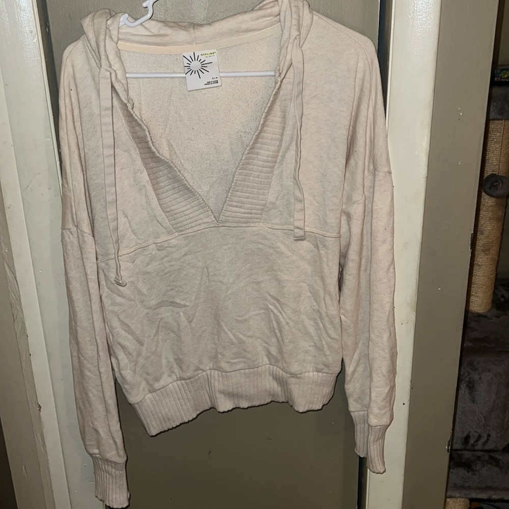 Offline Arie hoodie size small Oat color.